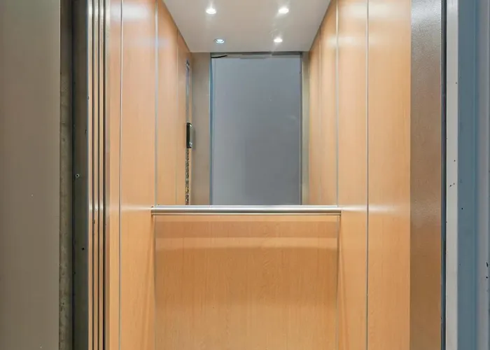 Opera Cube Париж