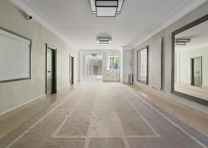 Apartment Opera Cube Paris