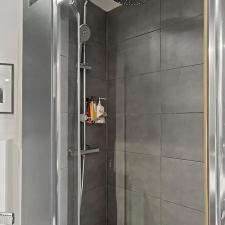 Opera Cube Apartment Paris